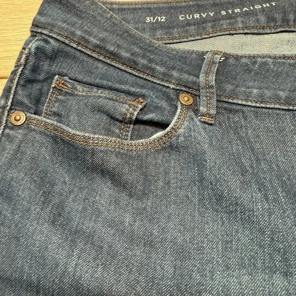 LOFT Curvy Straight Dark Blue Jeans - Picture 2 of 6